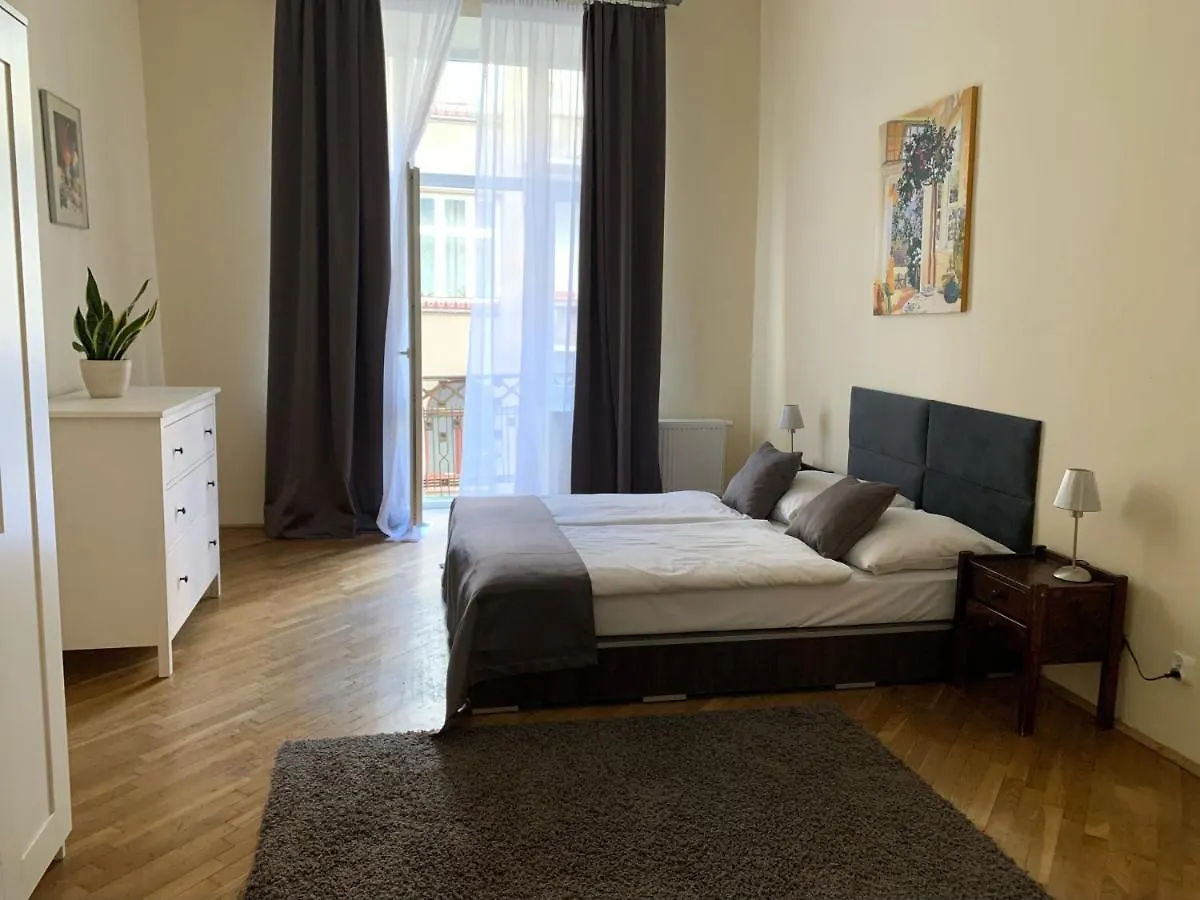 Apartamenty Centrum Jasmine contacts